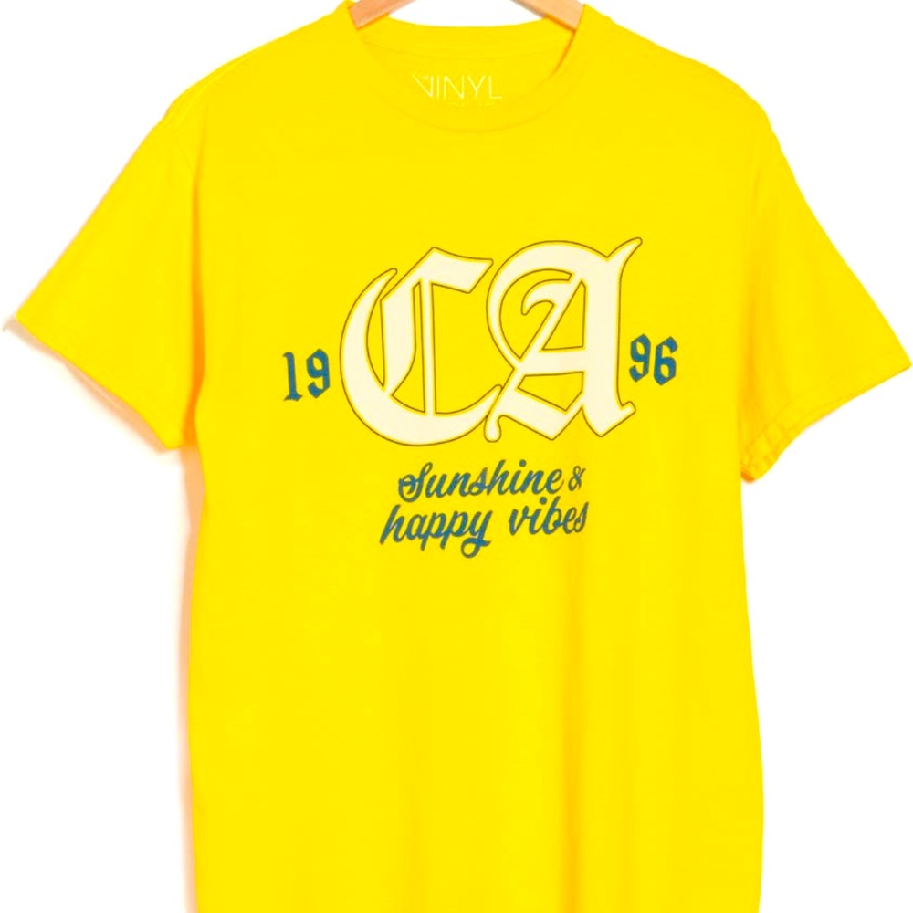 Brand New Vinyl Icons - California Boyfriend Tee